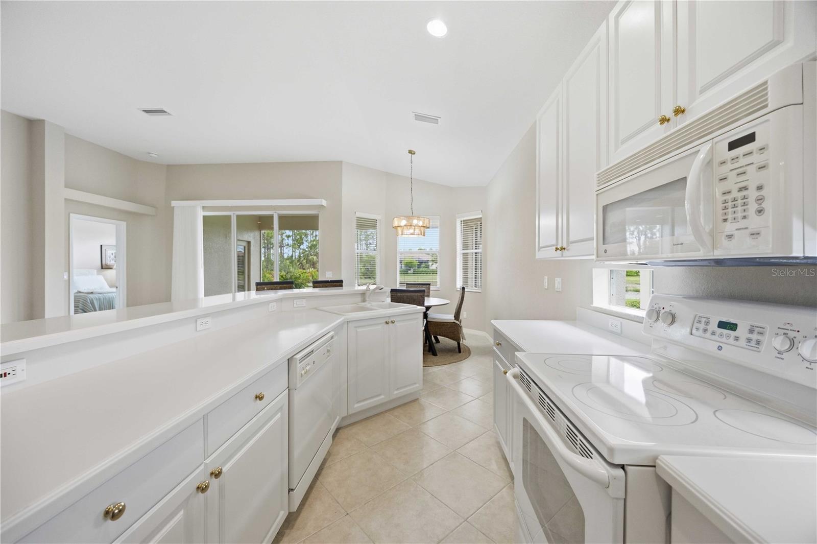 Image 26 of 78 For 1917 Scarlett Avenue