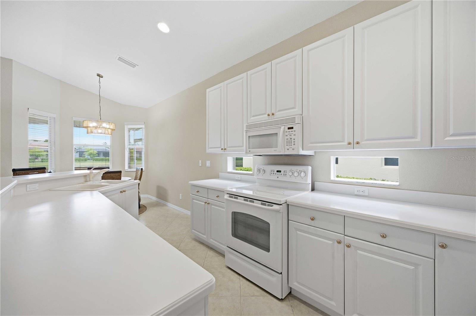 Image 27 of 78 For 1917 Scarlett Avenue