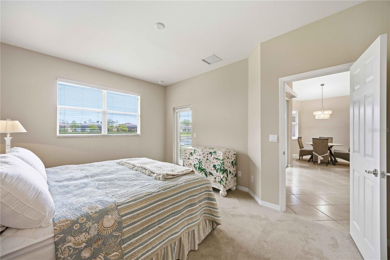 Image 29 of 78 For 1917 Scarlett Avenue