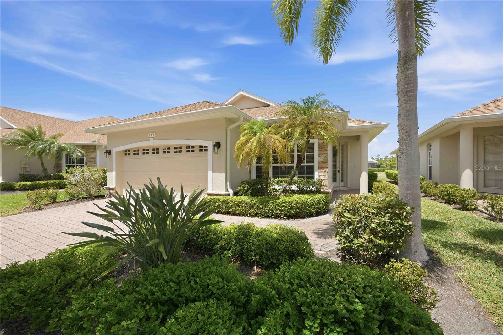 Image 4 of 78 For 1917 Scarlett Avenue