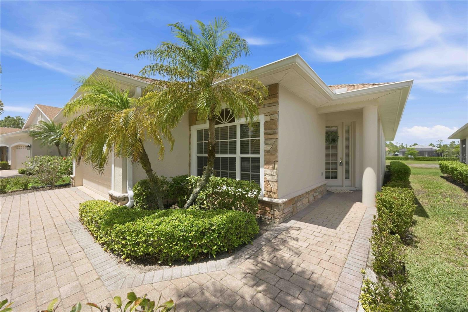 Image 5 of 78 For 1917 Scarlett Avenue