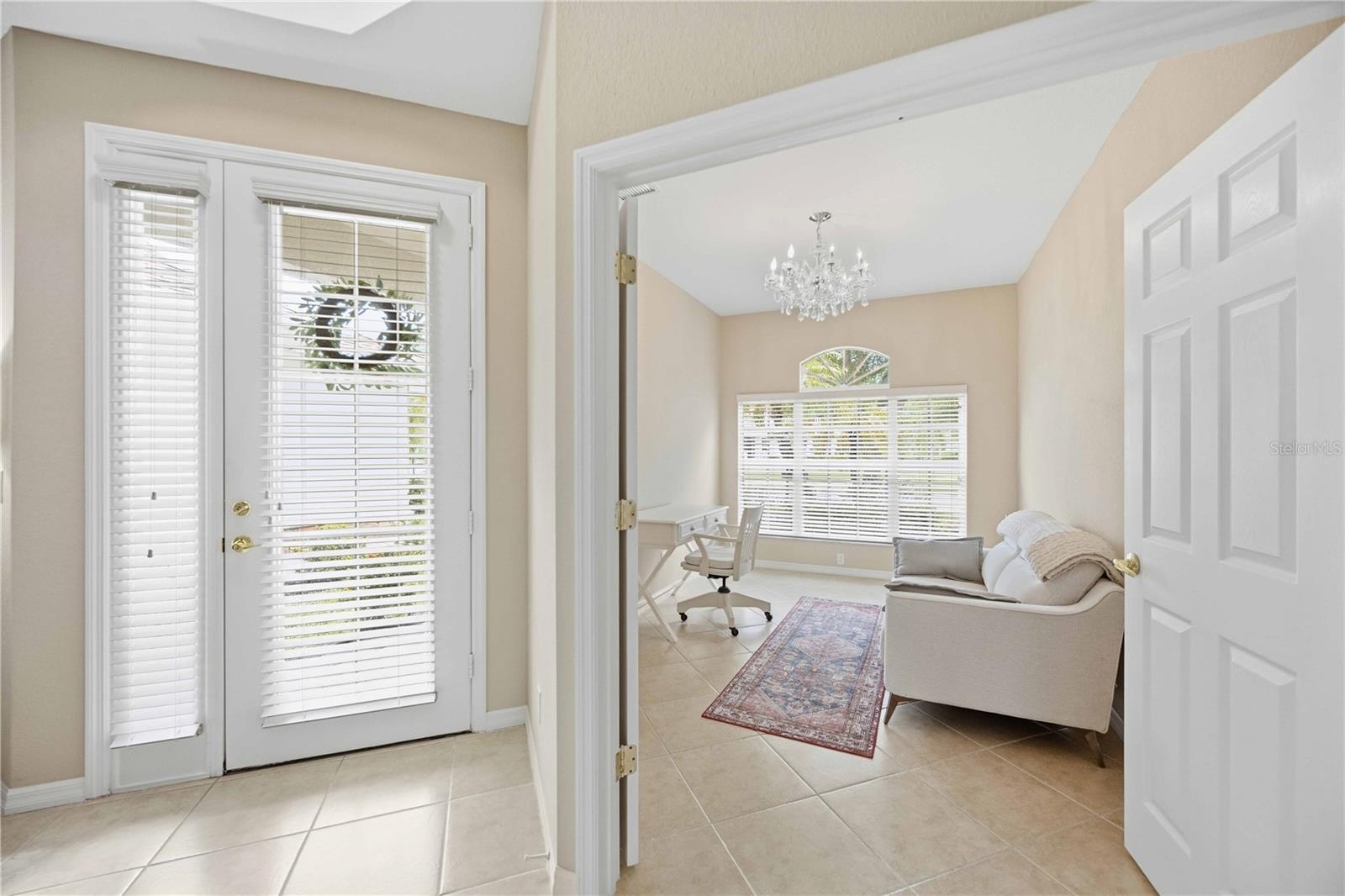 Image 9 of 78 For 1917 Scarlett Avenue