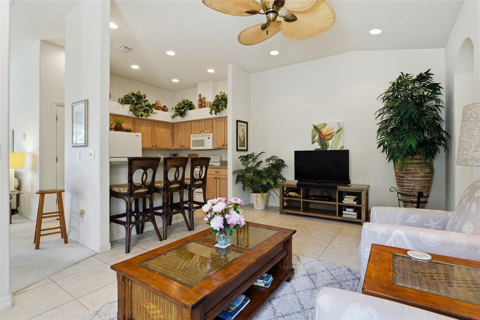 Image 11 of 36 For 206 Vista Del Lago Way