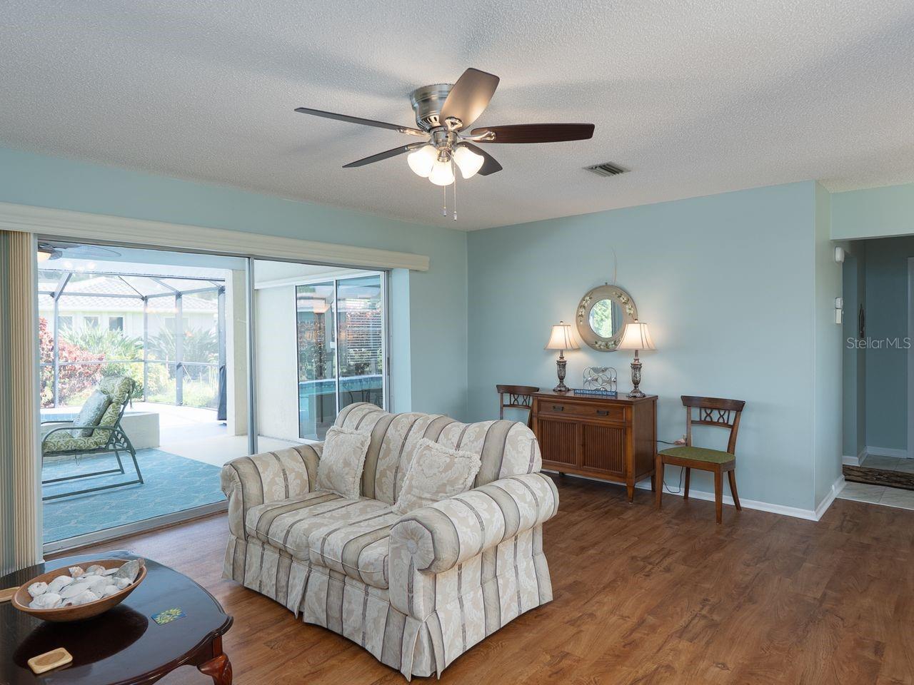 Image 12 of 44 For 6 Pine Ridge Way