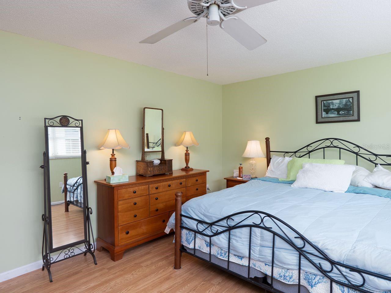 Image 22 of 44 For 6 Pine Ridge Way