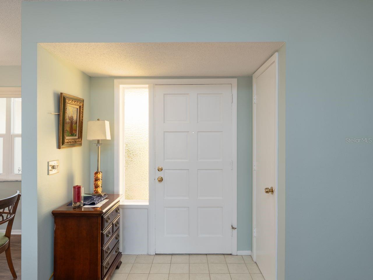 Image 6 of 44 For 6 Pine Ridge Way