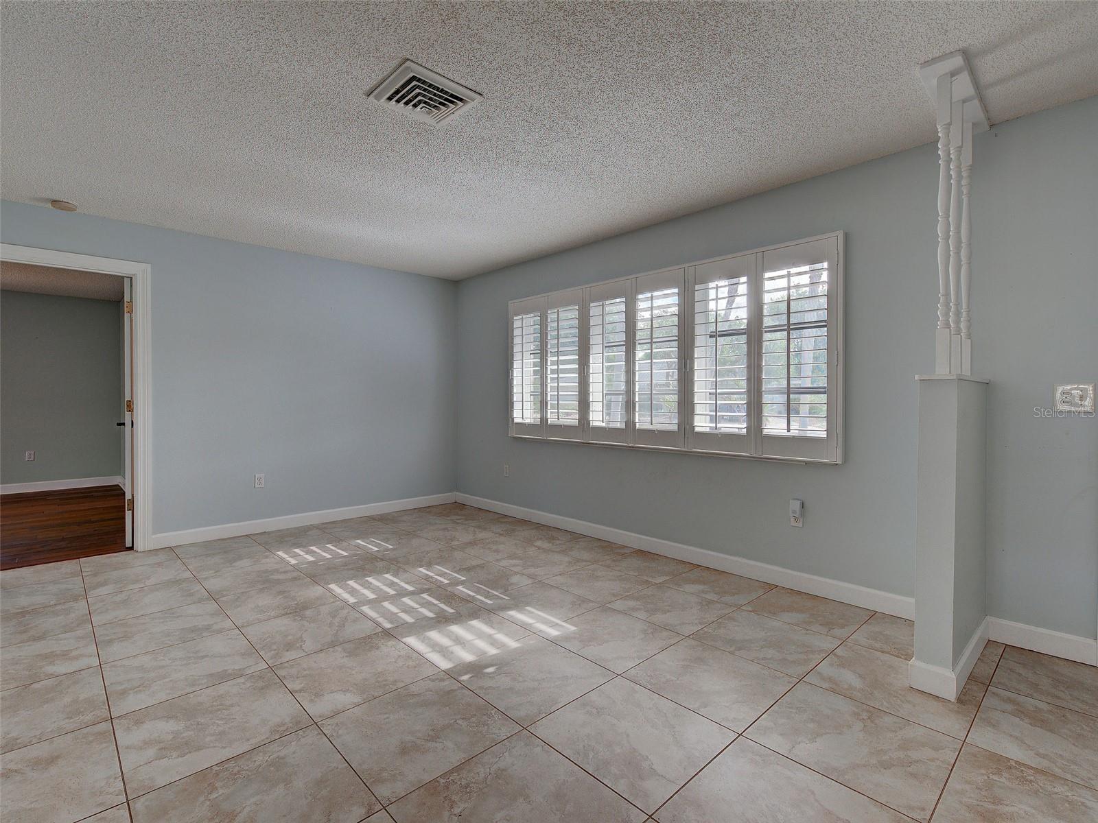 Image 15 of 51 For 1337 Whispering Lane