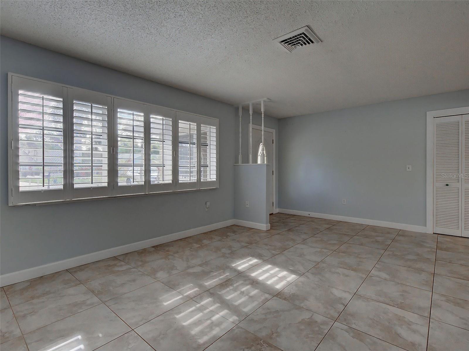 Image 18 of 51 For 1337 Whispering Lane