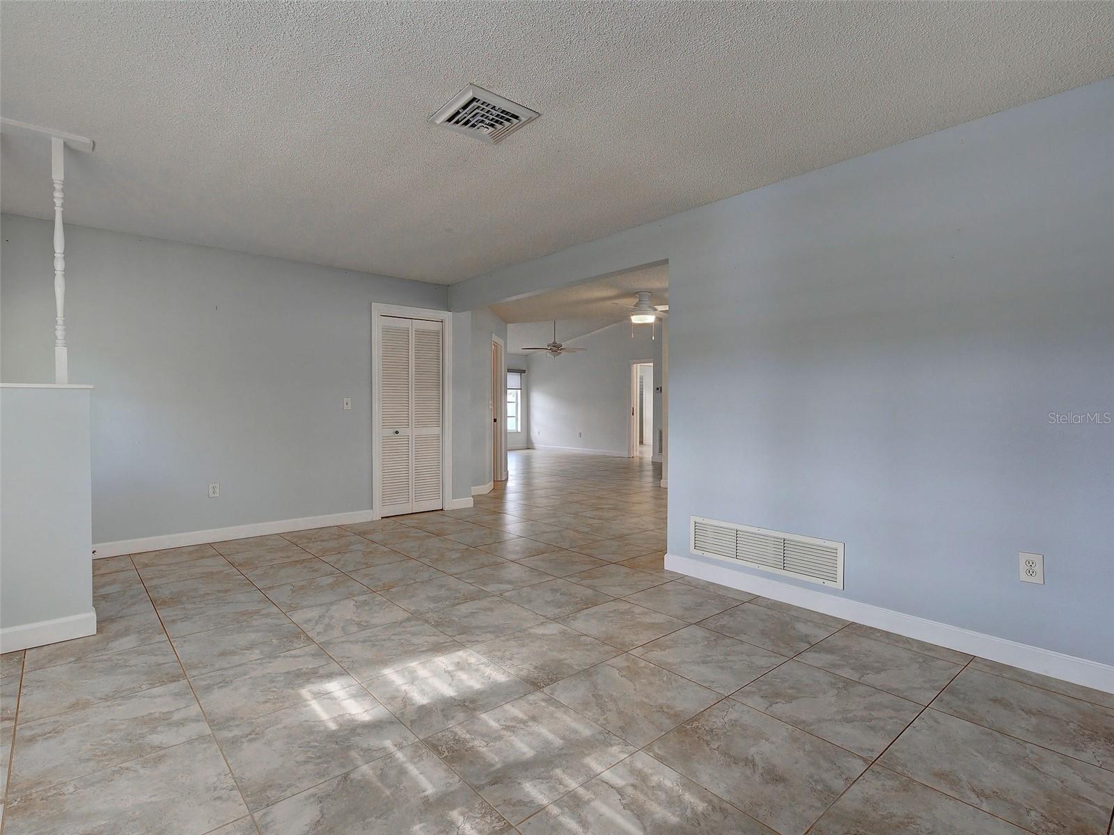 Image 19 of 51 For 1337 Whispering Lane