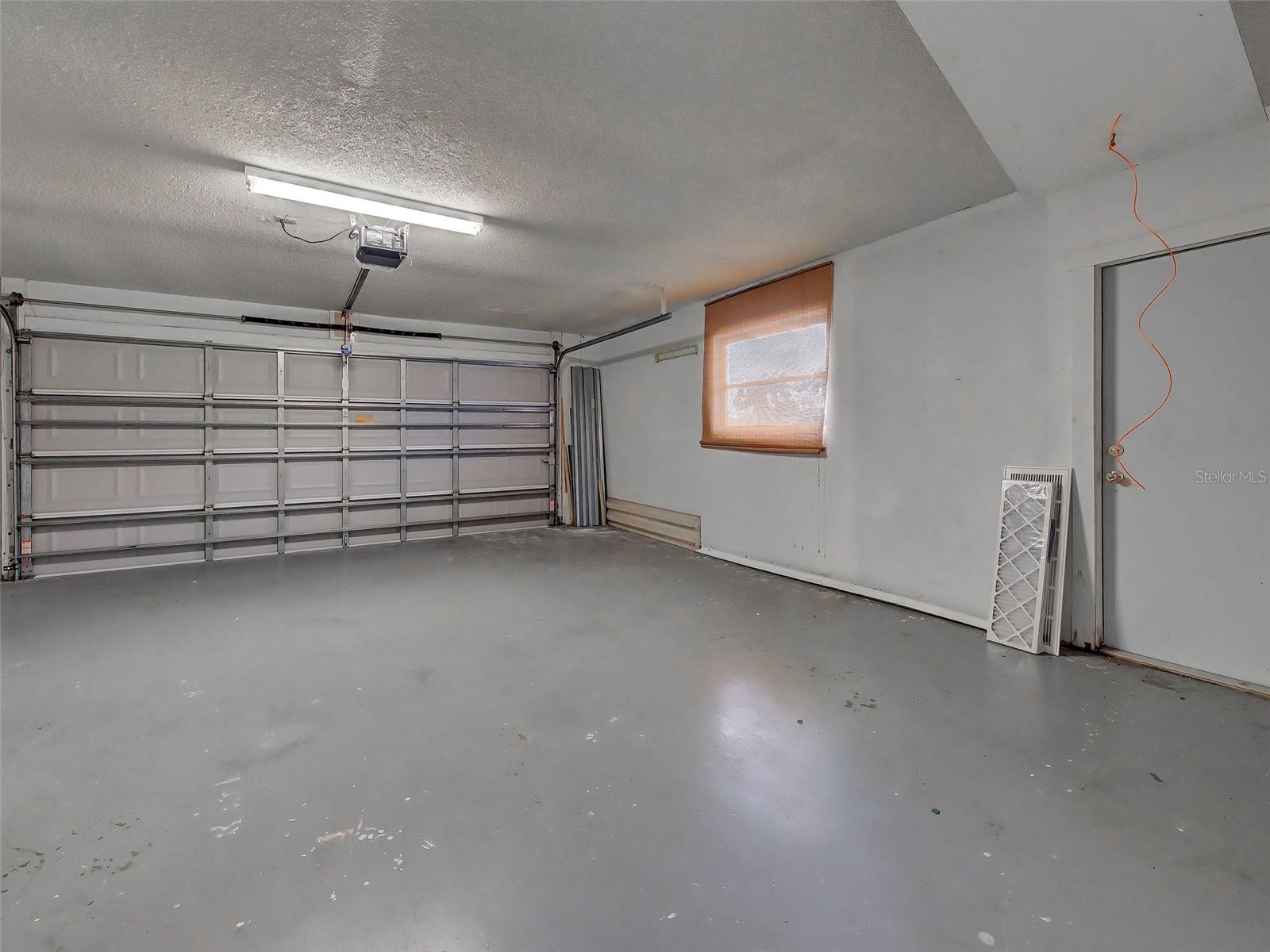 Image 21 of 51 For 1337 Whispering Lane