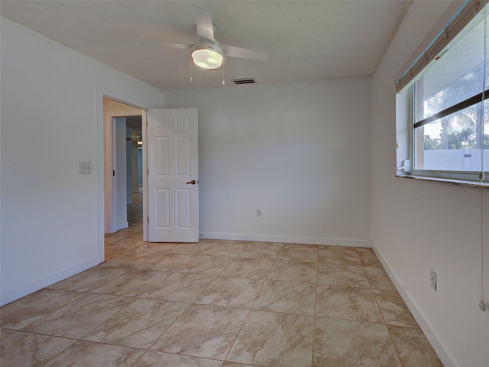 Image 38 of 51 For 1337 Whispering Lane