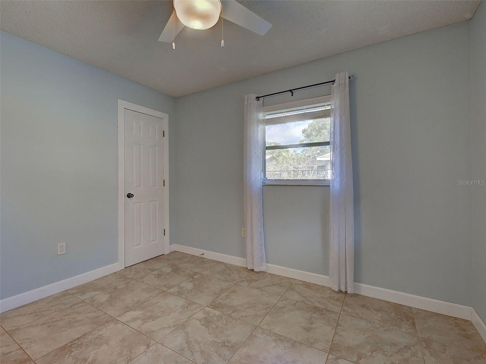 Image 40 of 51 For 1337 Whispering Lane