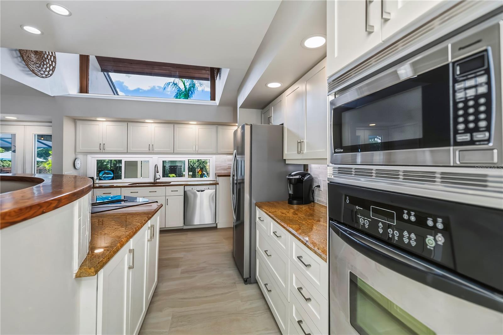 Image 13 of 50 For 1238 Paradise Way