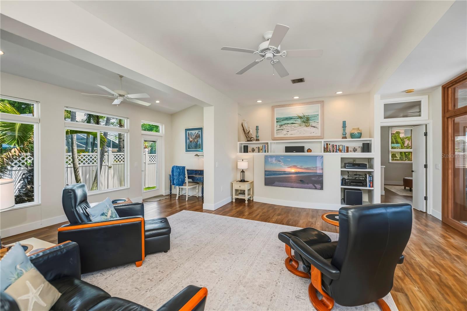 Image 23 of 50 For 1238 Paradise Way