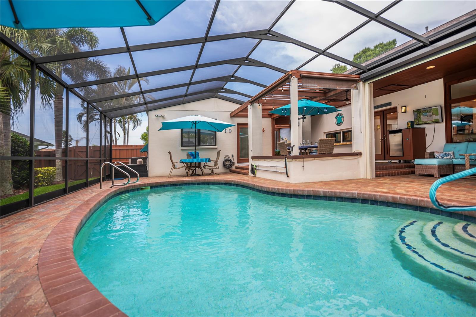 Image 32 of 50 For 1238 Paradise Way