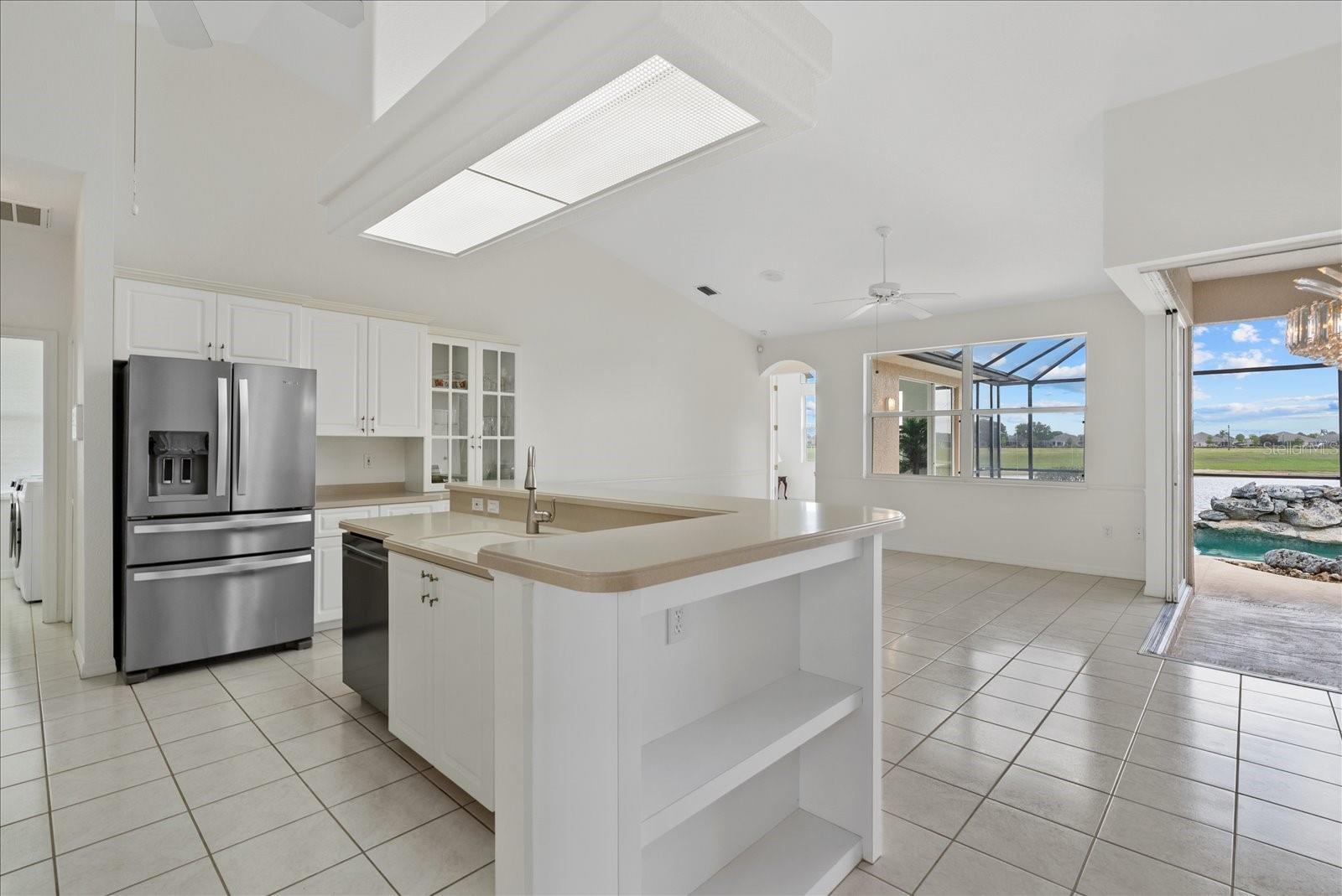 Image 13 of 48 For 5665 Riviera Court