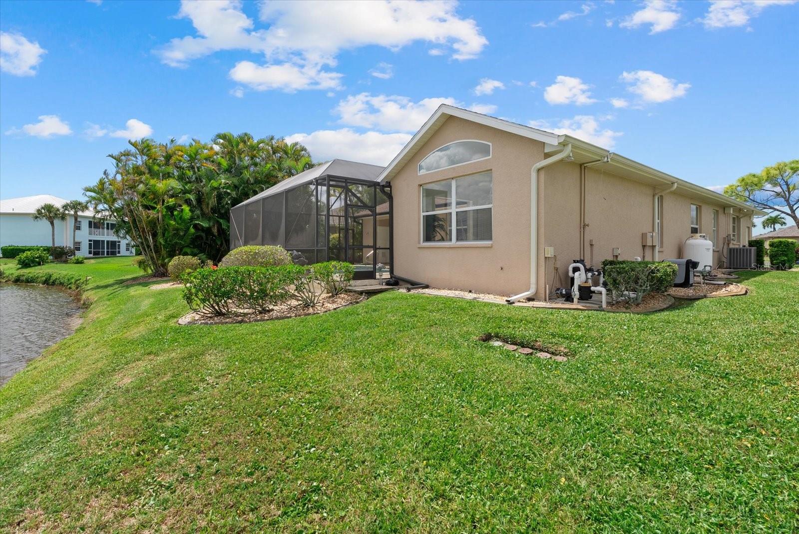 Image 36 of 48 For 5665 Riviera Court