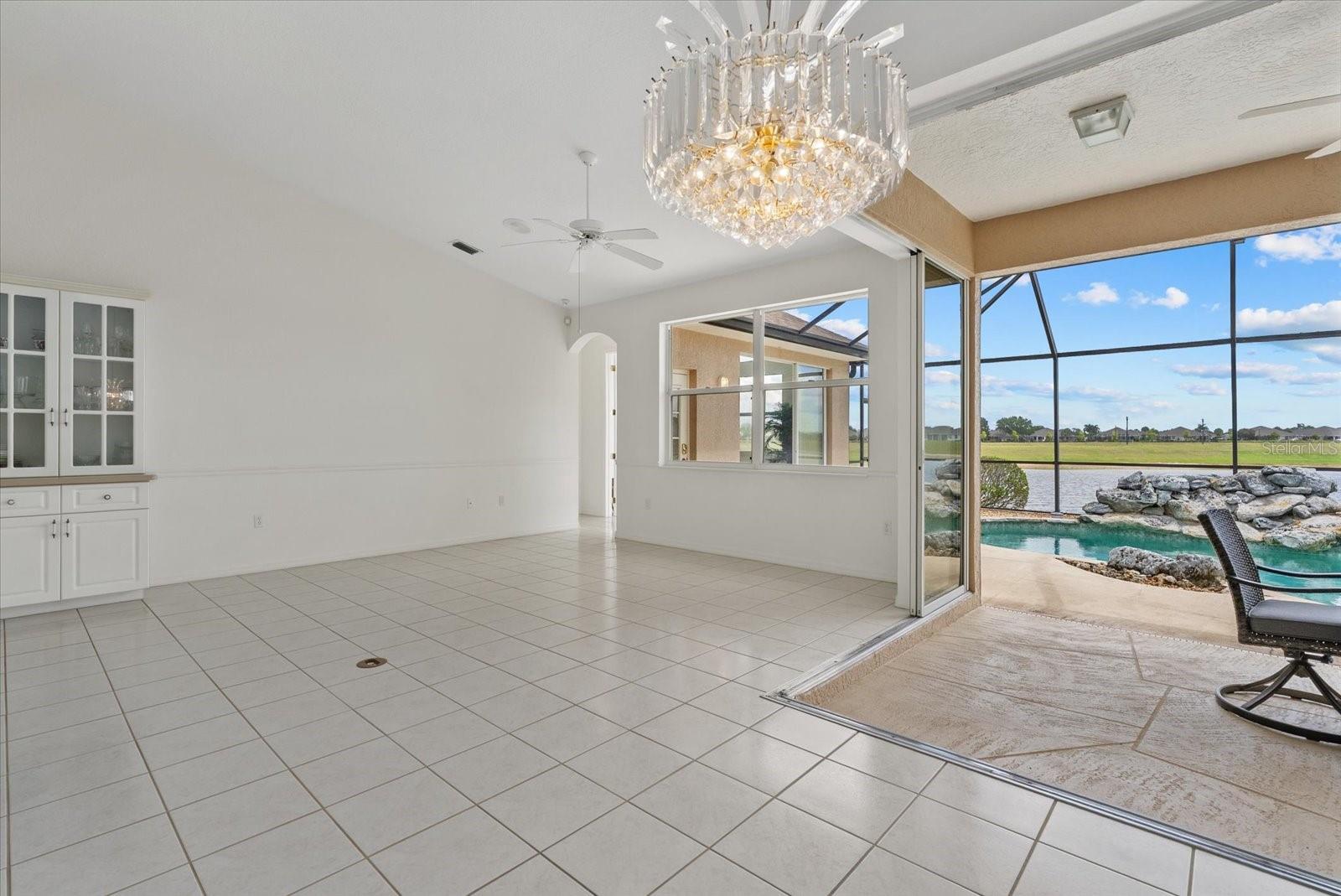 Image 7 of 48 For 5665 Riviera Court