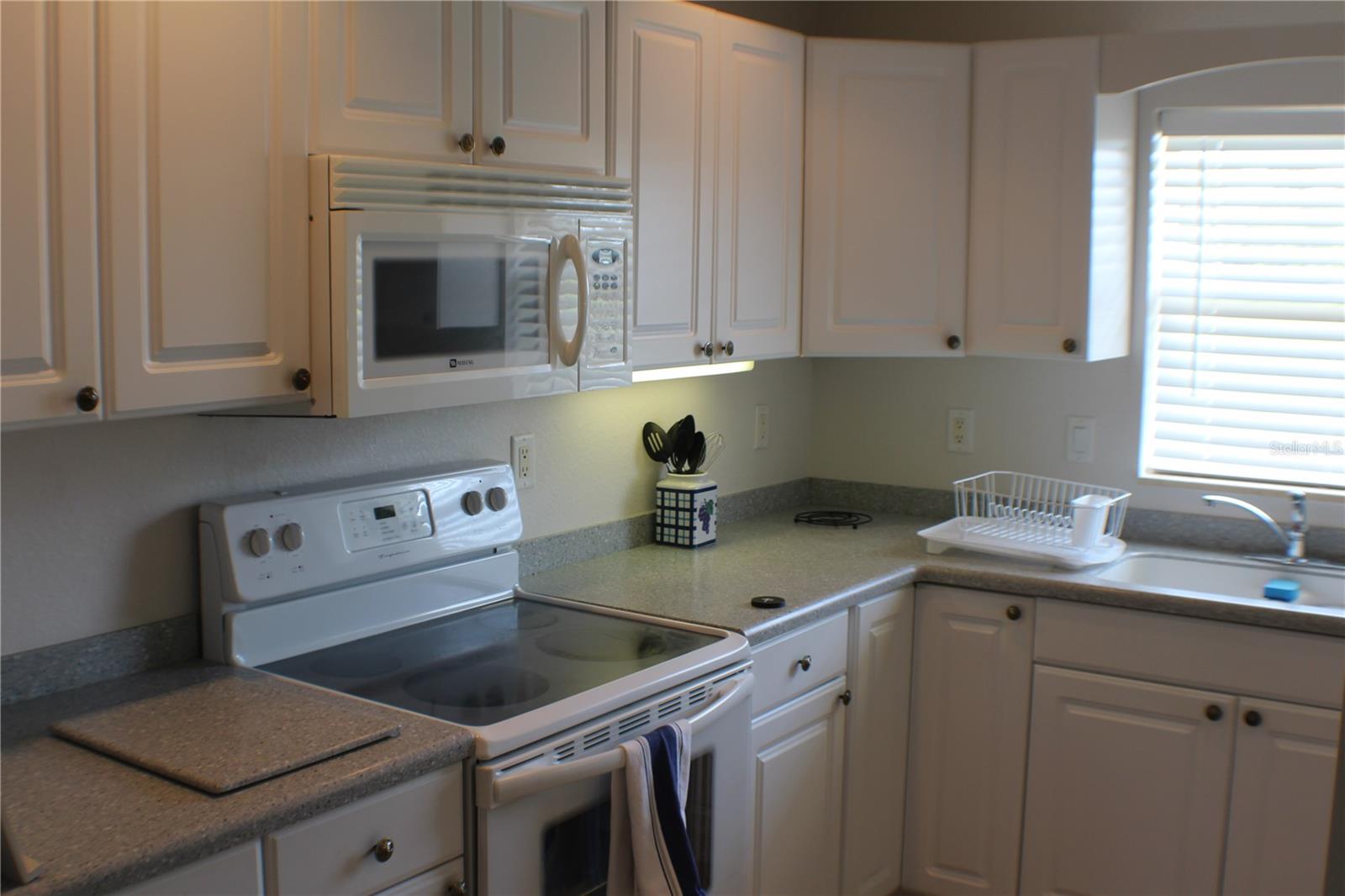 Image 11 of 17 For 7 Hyde Court C