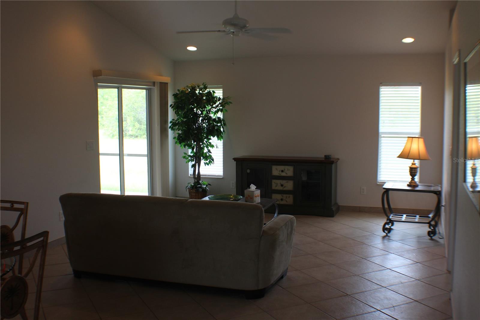 Image 7 of 17 For 7 Hyde Court C