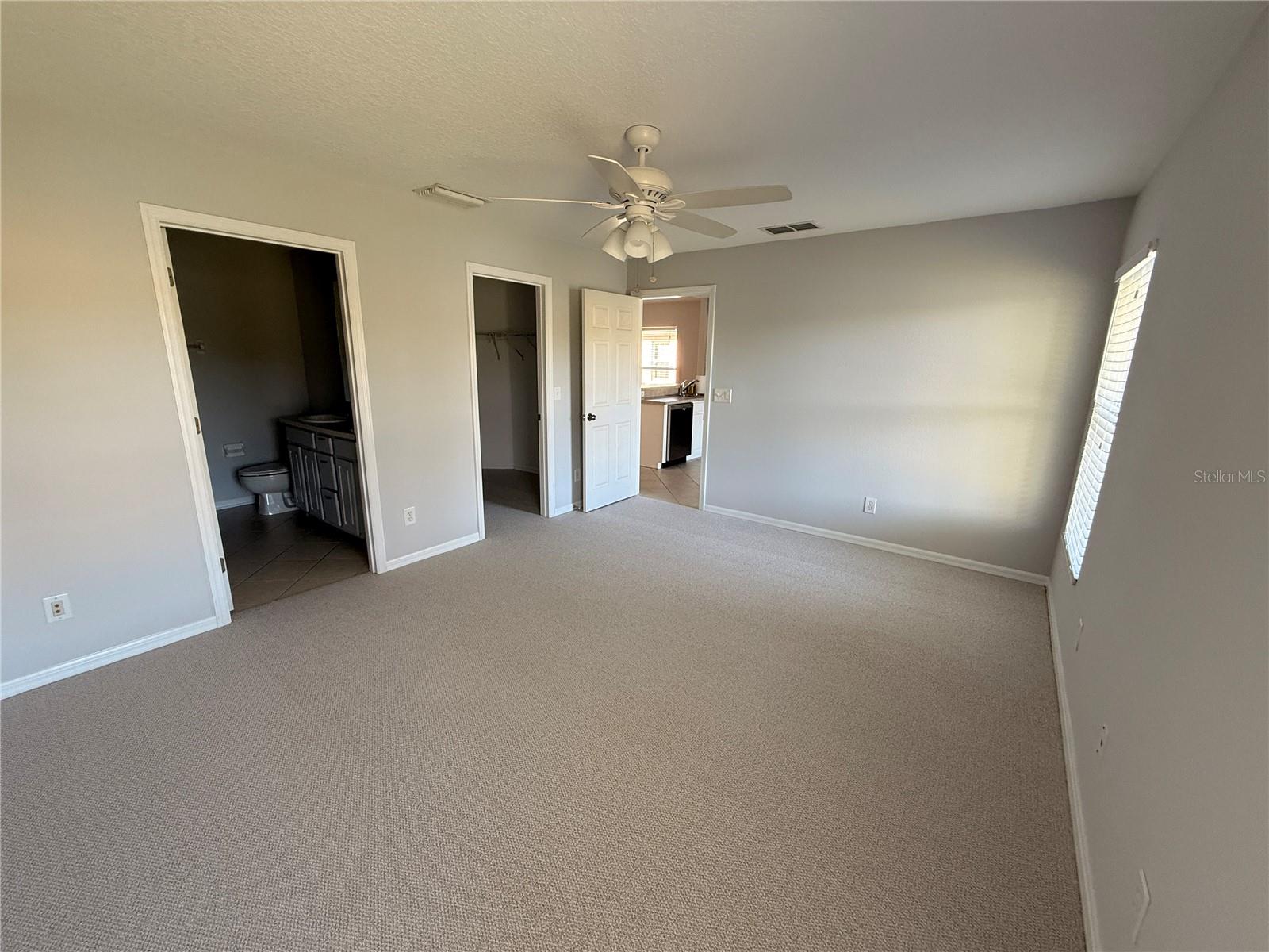 Image 11 of 27 For 6219 Blue Runner Court