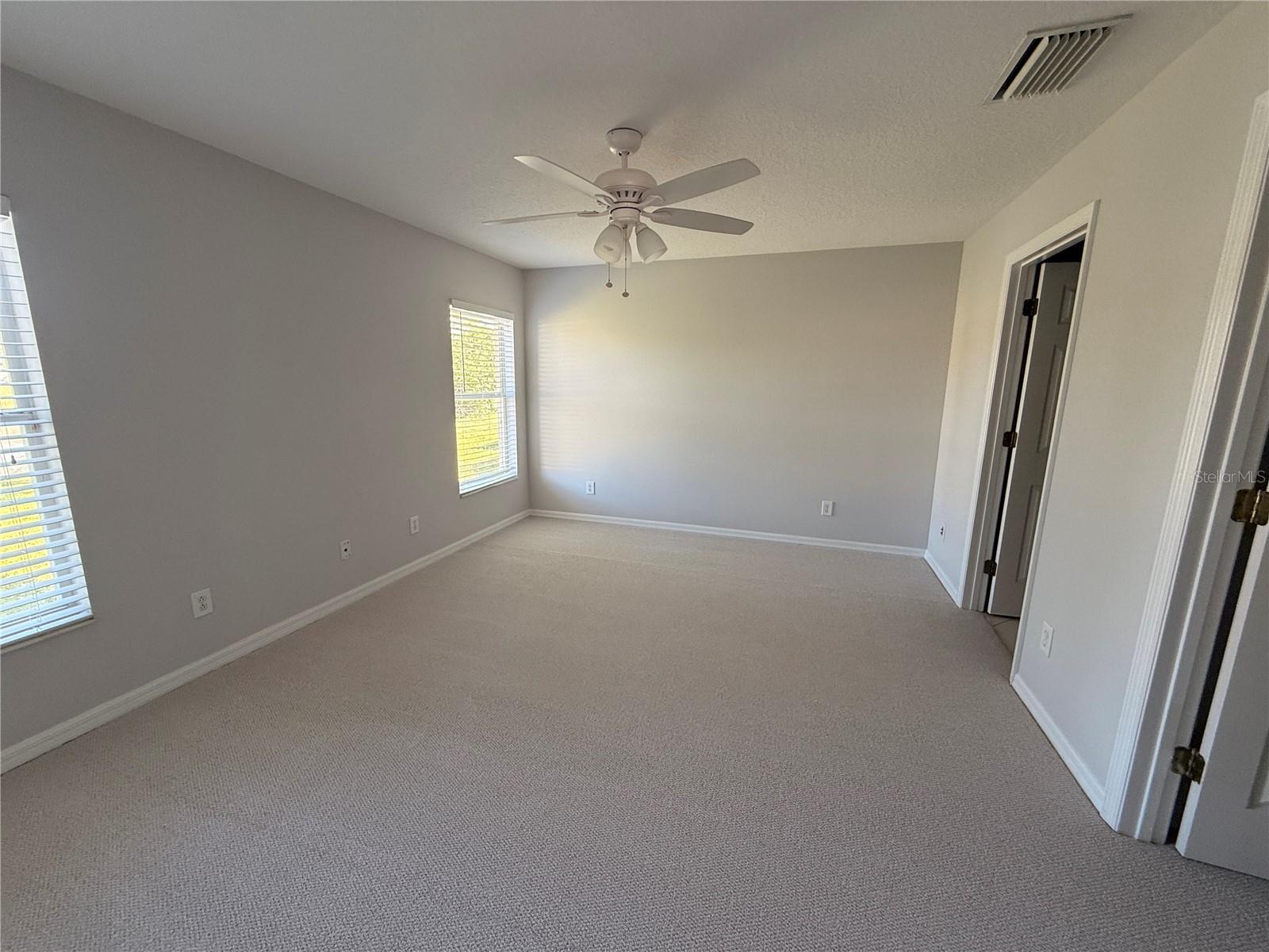 Image 14 of 27 For 6219 Blue Runner Court