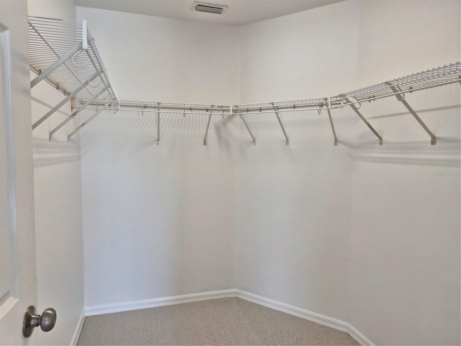 Image 16 of 27 For 6219 Blue Runner Court