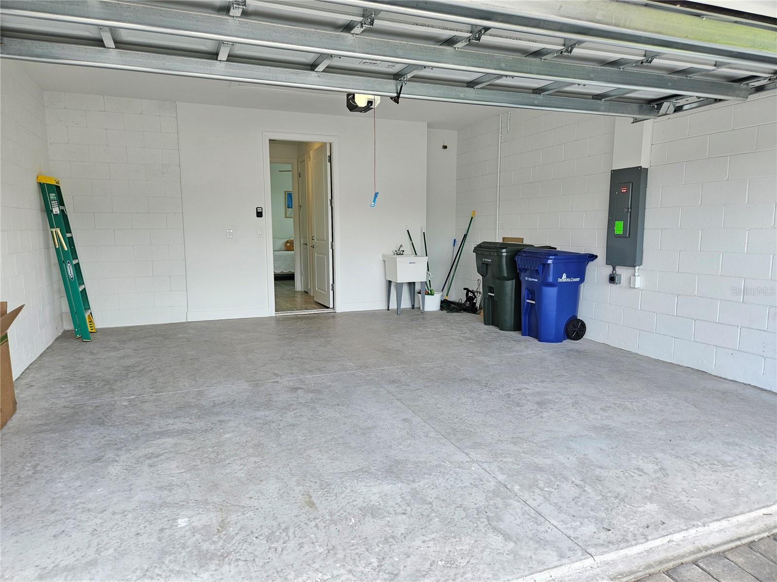 Image 31 of 37 For 1595 Tavira Place