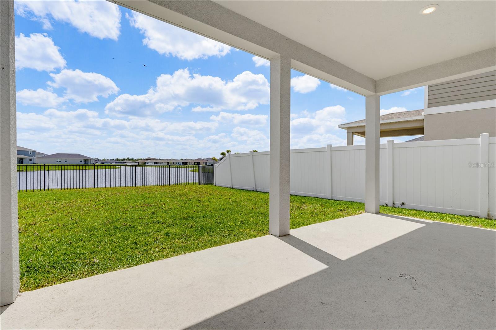 Image 51 of 69 For 9395 Sandy Bluffs Circle