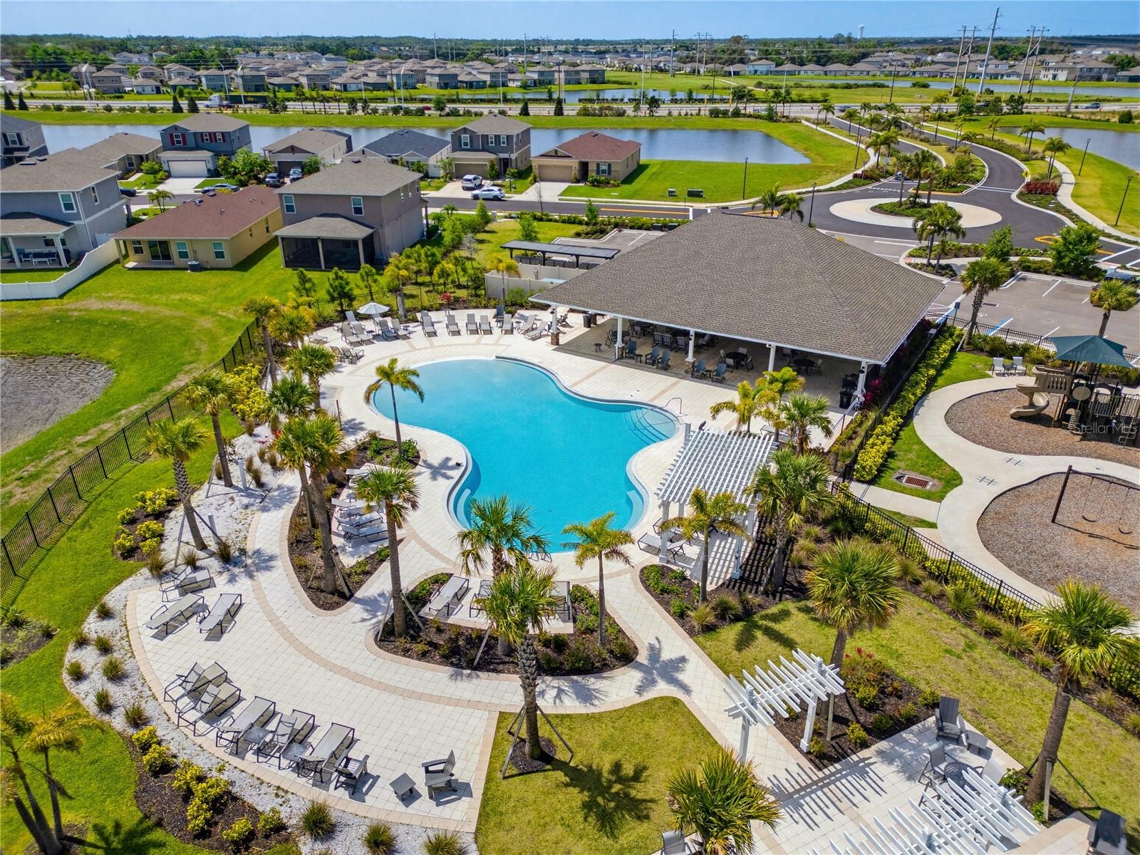 Image 60 of 69 For 9395 Sandy Bluffs Circle