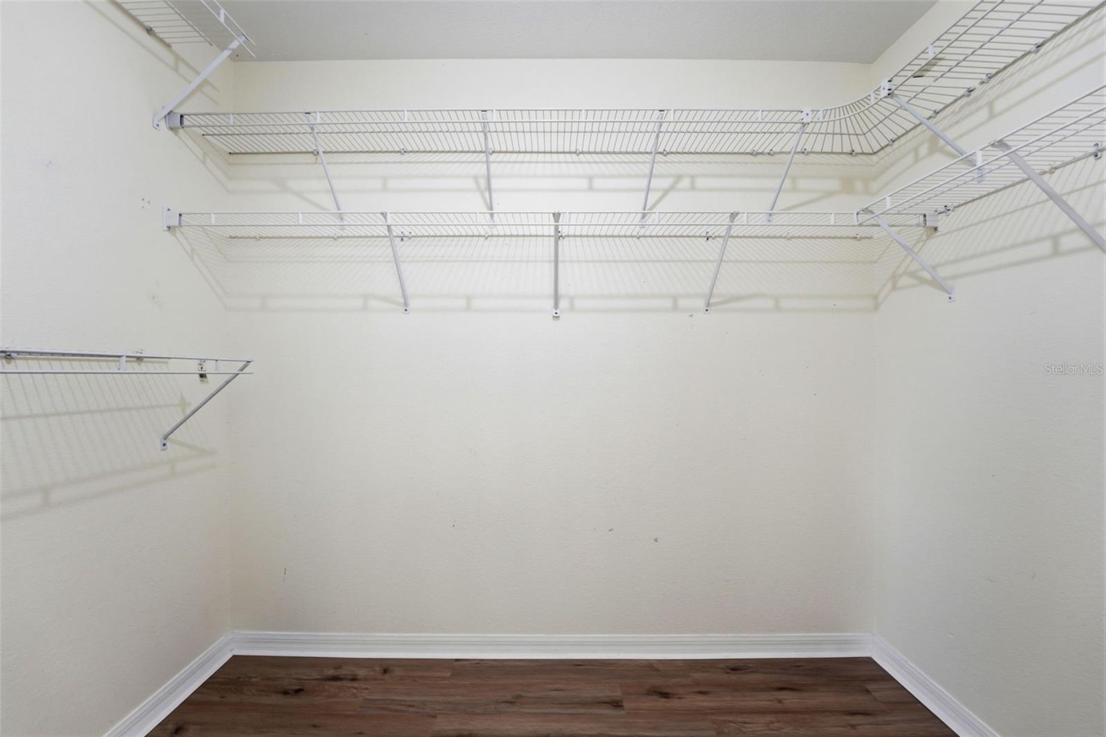 Listing photo id 22 for 2637 Courtland Avenue