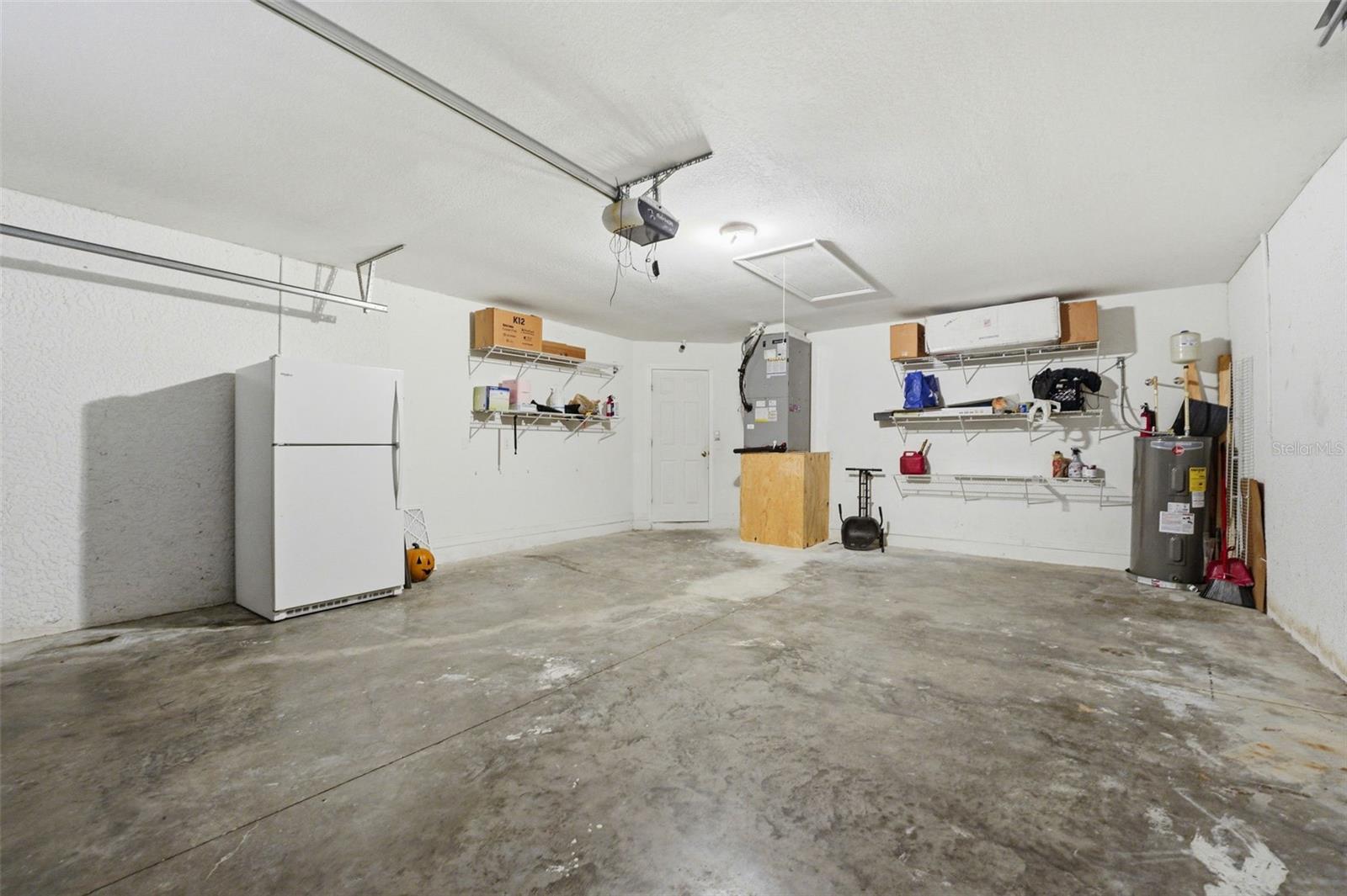 Listing photo id 32 for 2637 Courtland Avenue