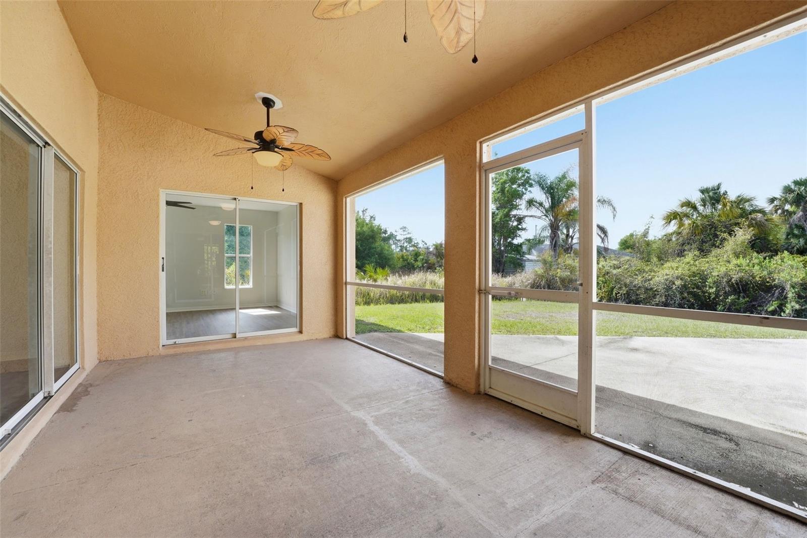 Listing photo id 33 for 2637 Courtland Avenue