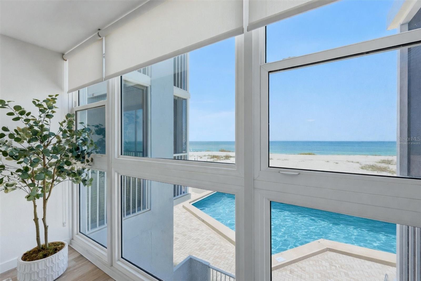 Image 20 of 57 For 555 The Esplanade N 205