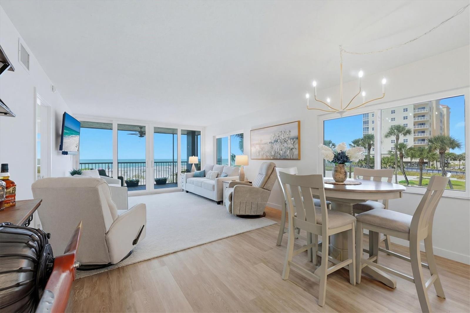 Image 9 of 57 For 555 The Esplanade N 205