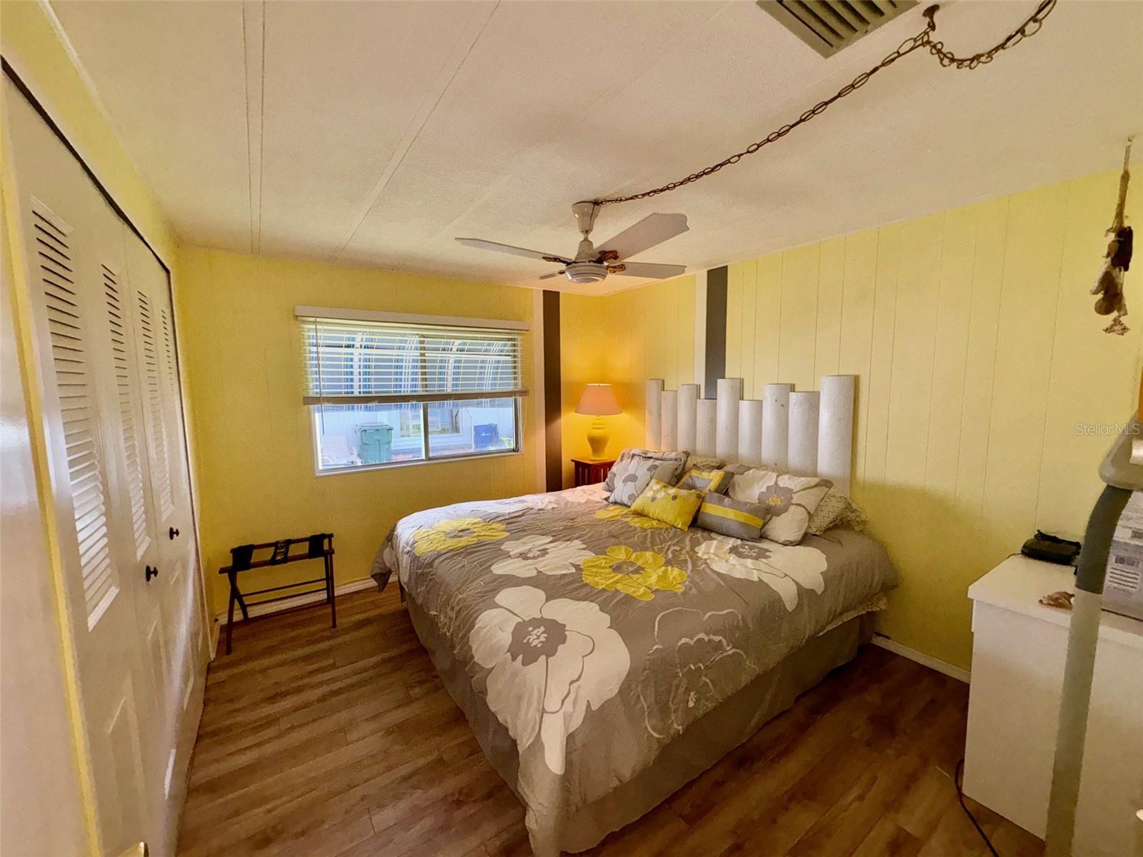 Image 19 of 62 For 413 Cervina Drive N