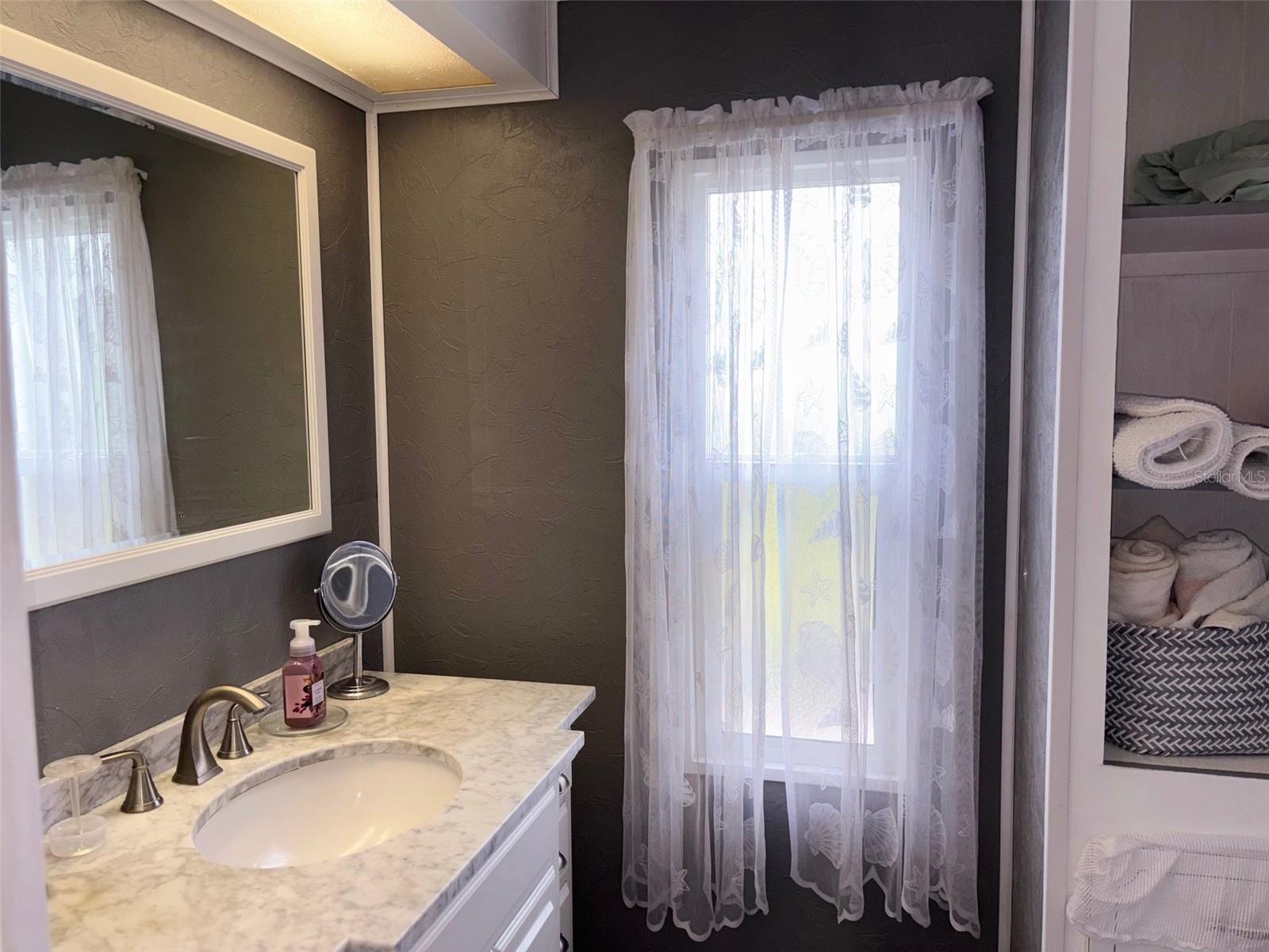 Image 30 of 62 For 413 Cervina Drive N