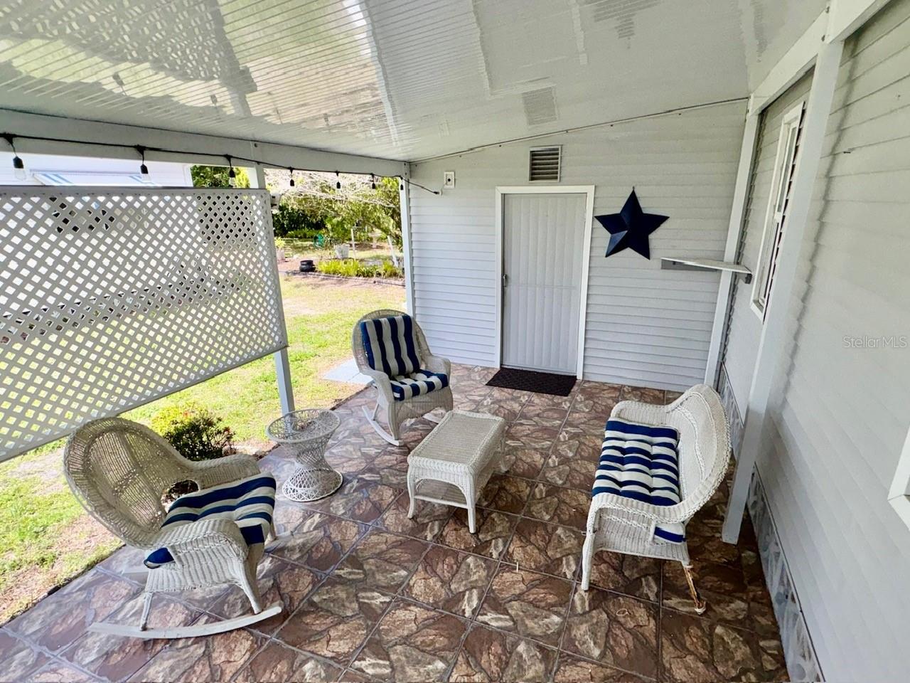 Image 32 of 62 For 413 Cervina Drive N