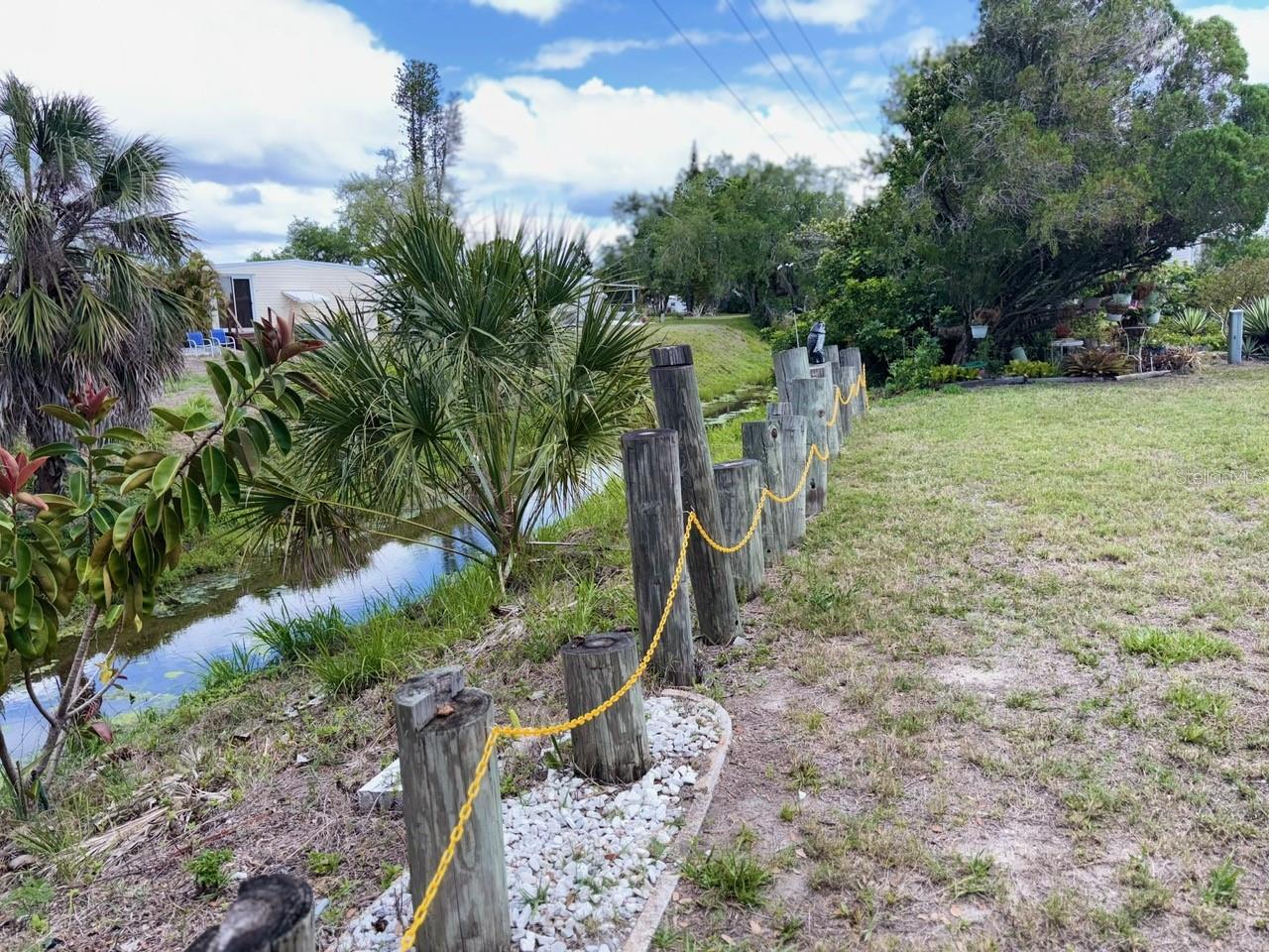 Image 46 of 62 For 413 Cervina Drive N