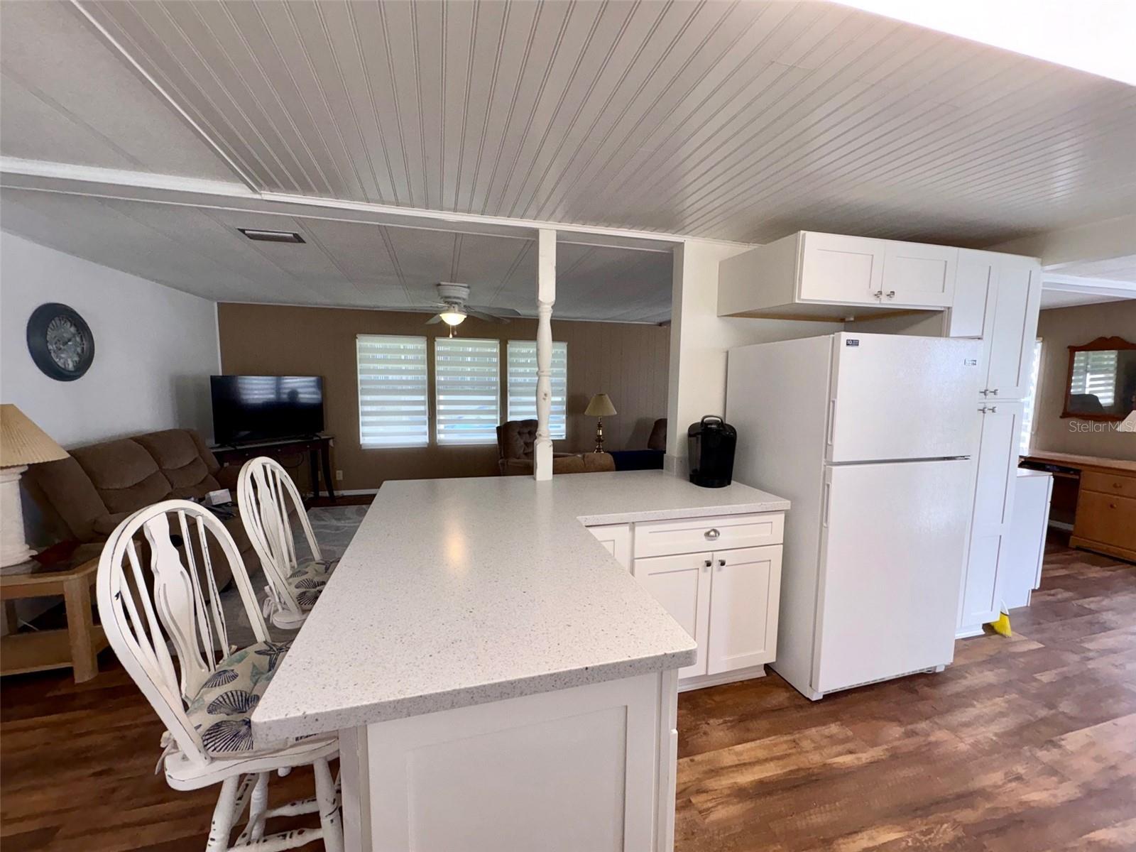 Image 6 of 62 For 413 Cervina Drive N