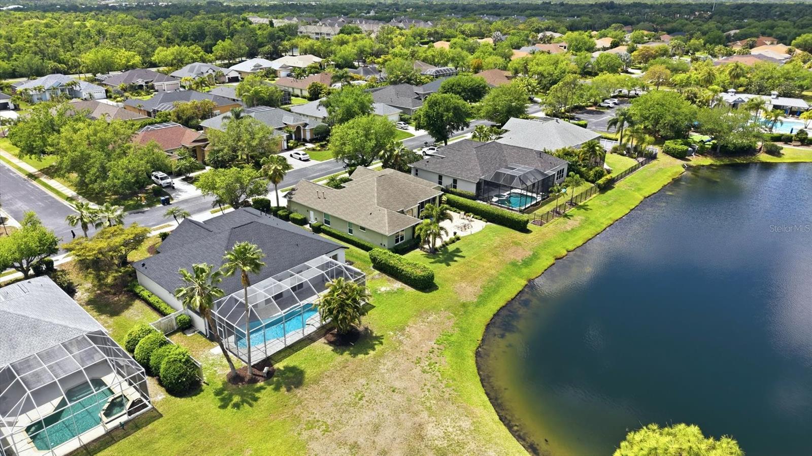 Image 36 of 59 For 8115 Planters Knoll Terrace