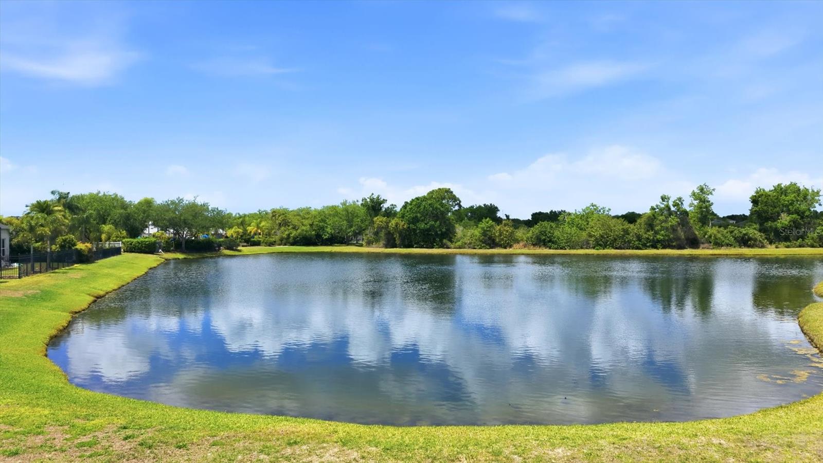 Image 40 of 59 For 8115 Planters Knoll Terrace