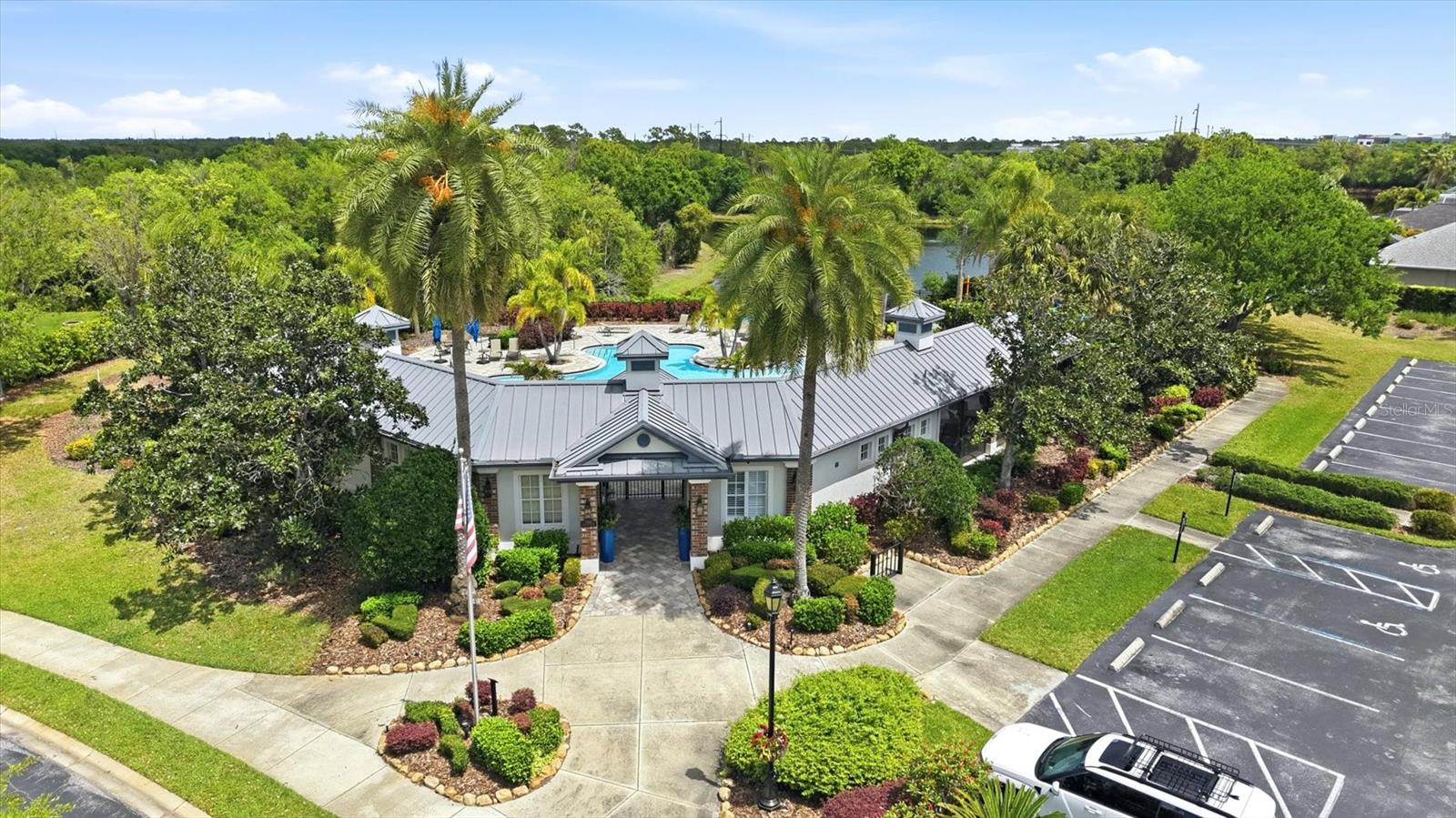 Image 54 of 59 For 8115 Planters Knoll Terrace