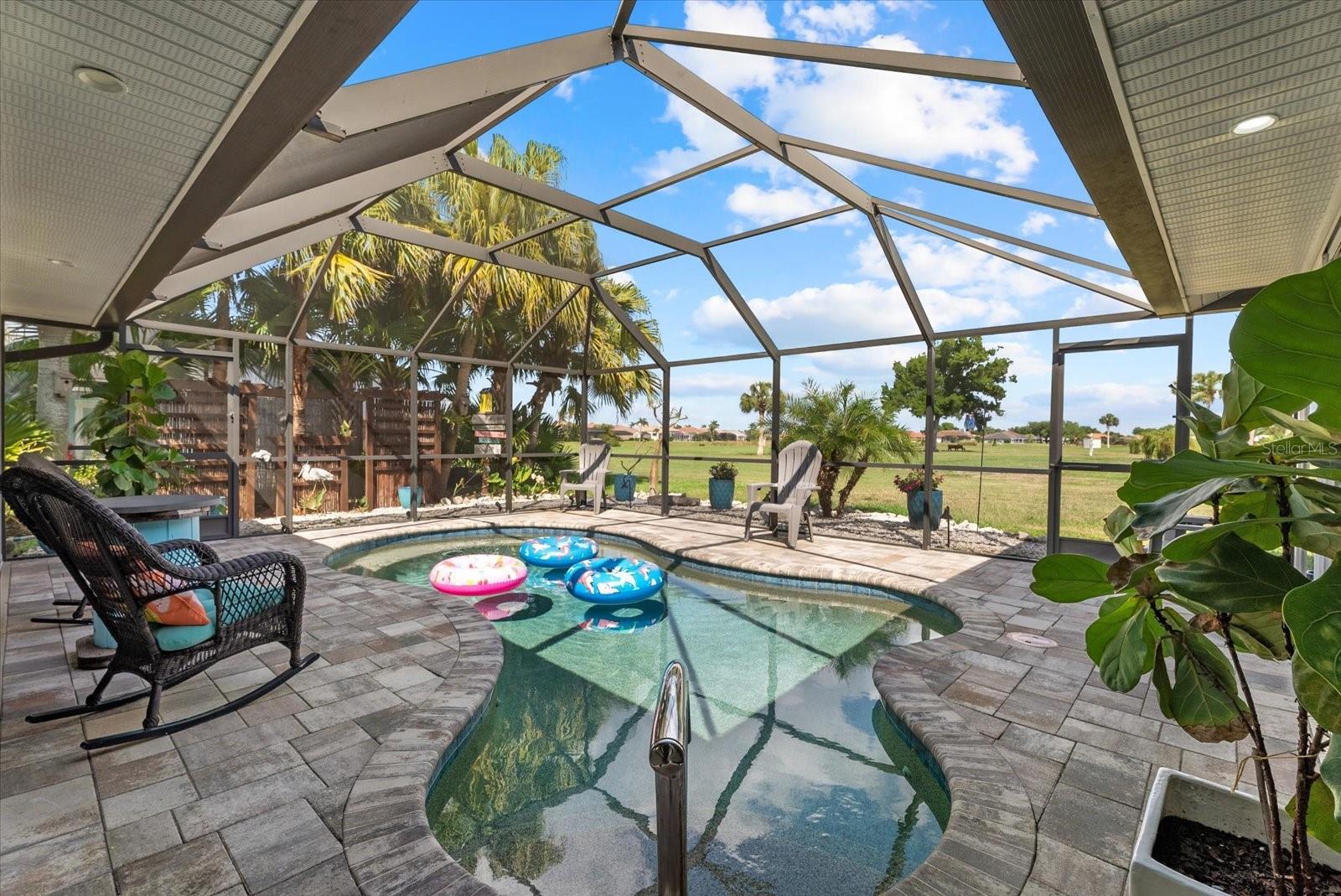 Image 32 of 41 For 550 Silk Oak Drive