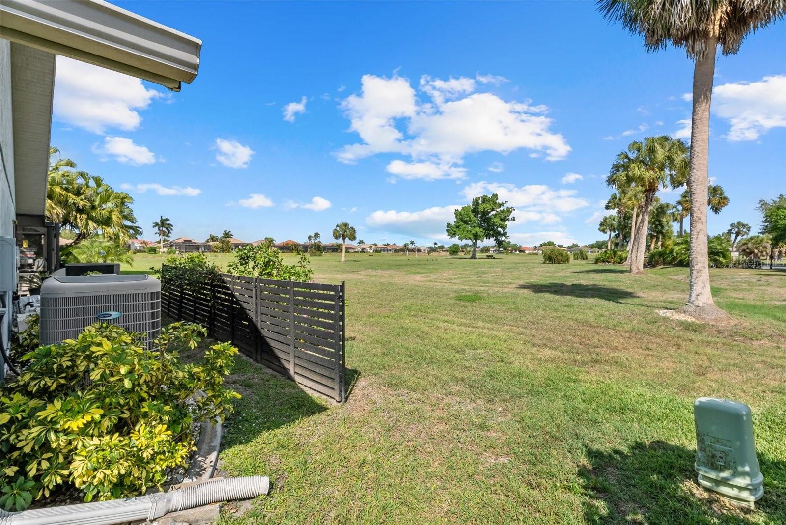 Image 34 of 41 For 550 Silk Oak Drive