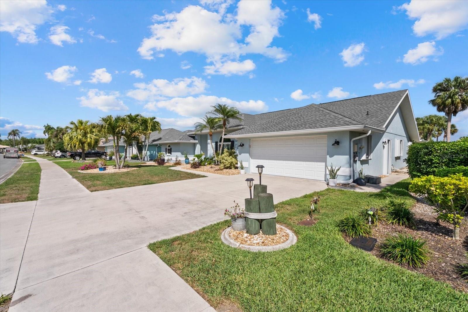 Image 38 of 41 For 550 Silk Oak Drive