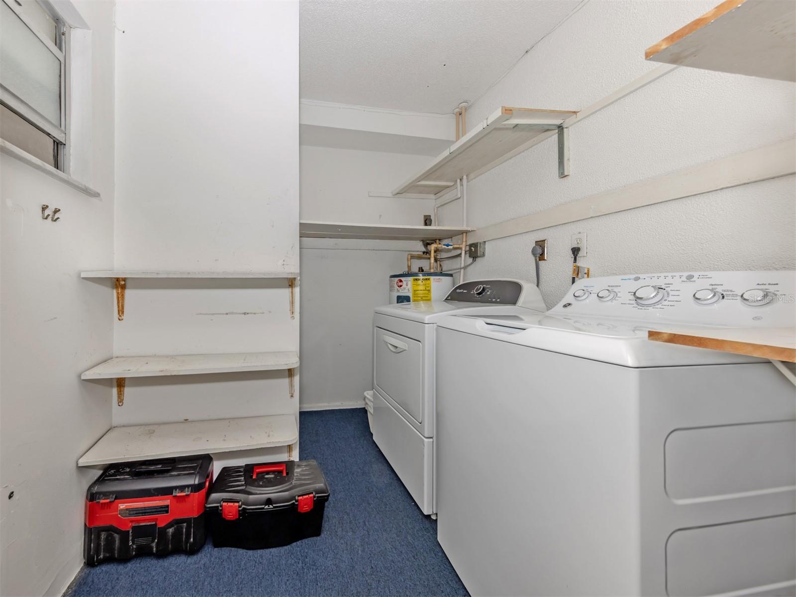 Image 29 of 60 For 6108 Green View Drive 143