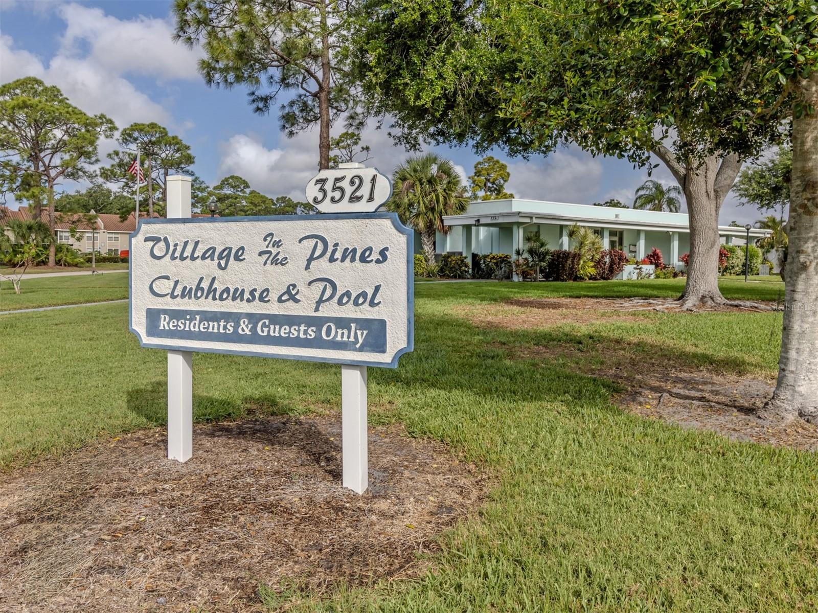 Image 30 of 60 For 6108 Green View Drive 143