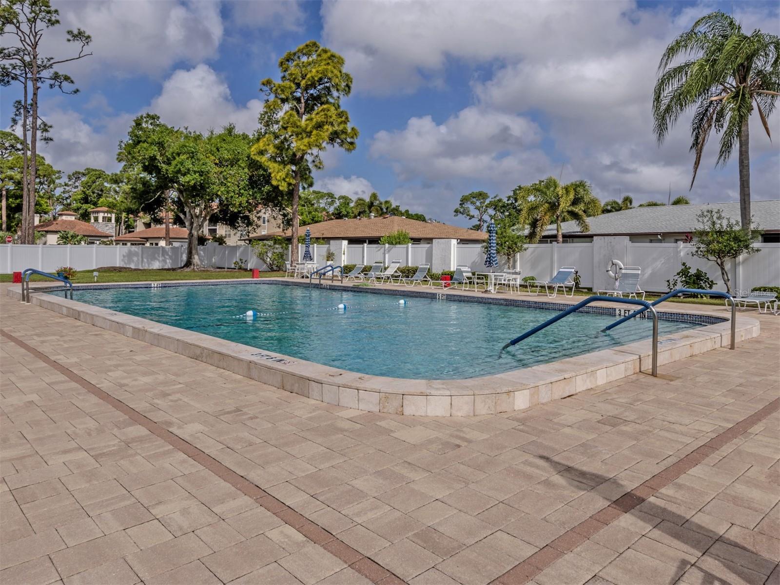 Image 33 of 60 For 6108 Green View Drive 143