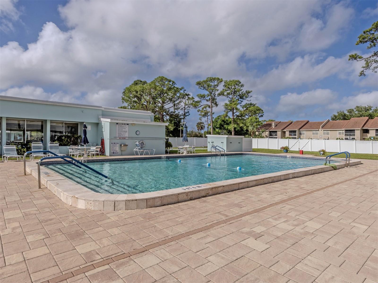 Image 34 of 60 For 6108 Green View Drive 143